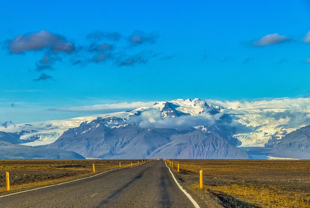 Islandia en coche de alquiler